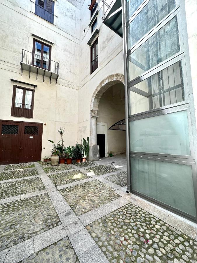 Casa Guilla_Alla Cattedrale Palermo Exterior photo